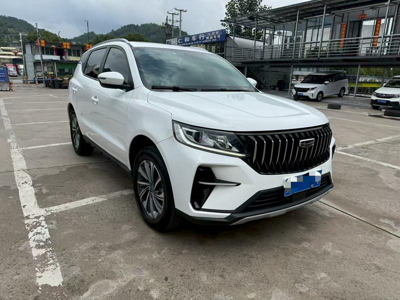 Geely Vision X6, 2022 — фото 3 из 10