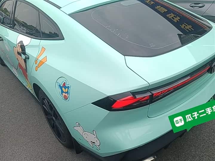 Changan UNI-V Hybrid, 2023 — фото 5 из 9