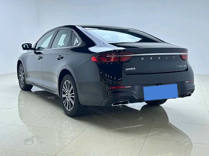 Geely Preface, 2026 — фото 7 из 9