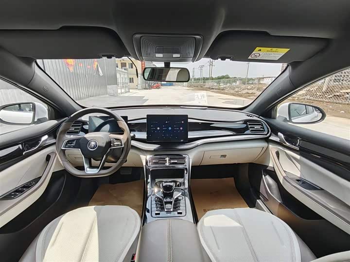 BYD Qin Plus, 2023 — фото 9 из 9