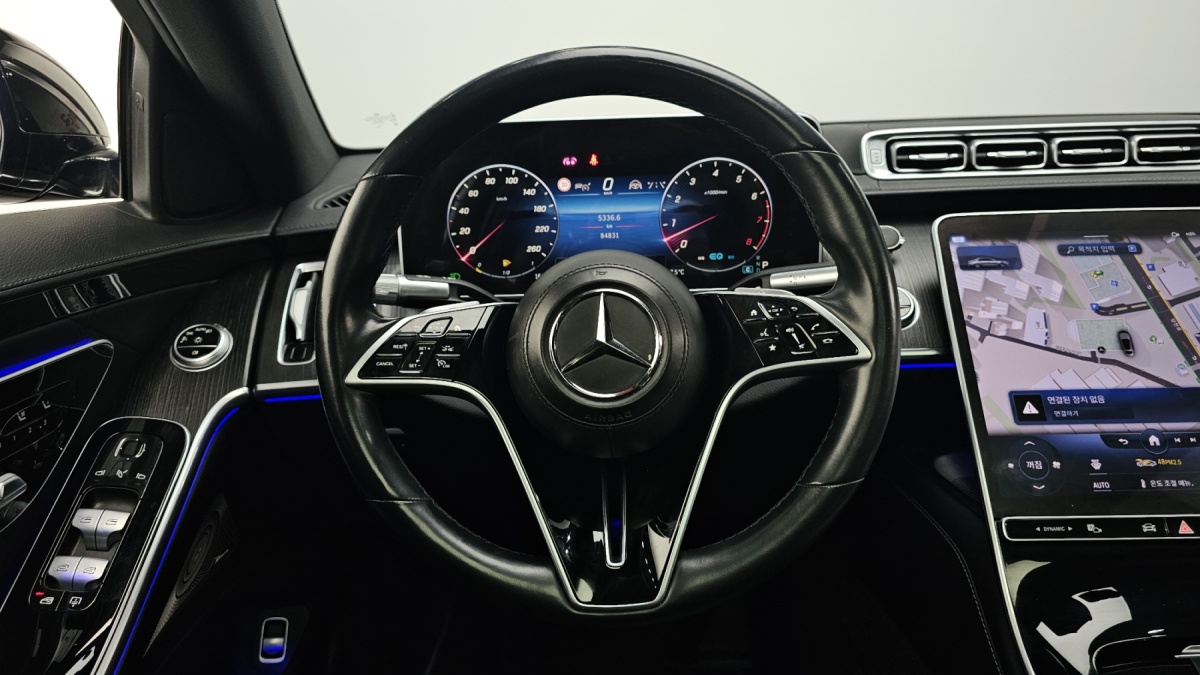 Mercedes-Benz S-Class, 2022 — фото 12 из 12