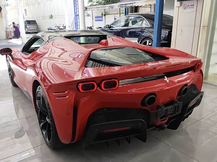 Ferrari SF90, 2023 — фото 3 из 9