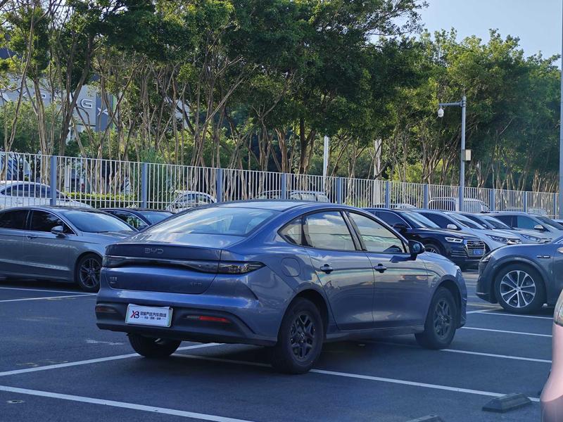 BYD Seal 05 DM-i Hybrid, 2026 — фото 7 из 12