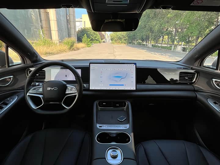 BYD Sea Lion 06 Hybrid/EV, 2025 — фото 9 из 9