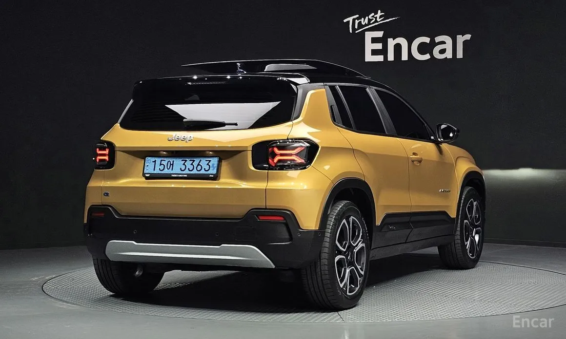Jeep Avenger, 2024 — фото 2 из 12