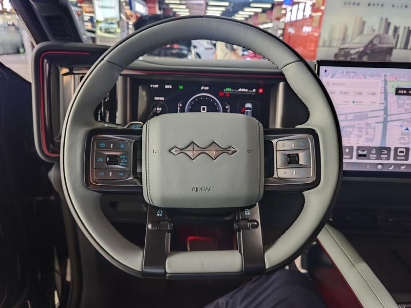 BYD FangChengBao Leopard 5, 2025 — фото 10 из 12