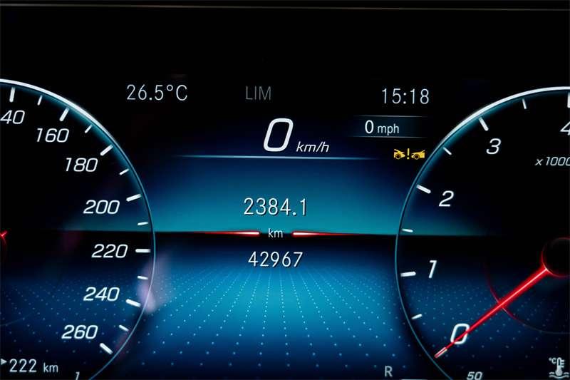 Mercedes-Benz E-Class, 2022 — фото 8 из 12