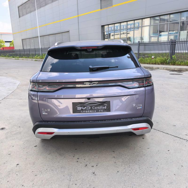 BYD Song Ultra EV, 2026 — фото 6 из 12