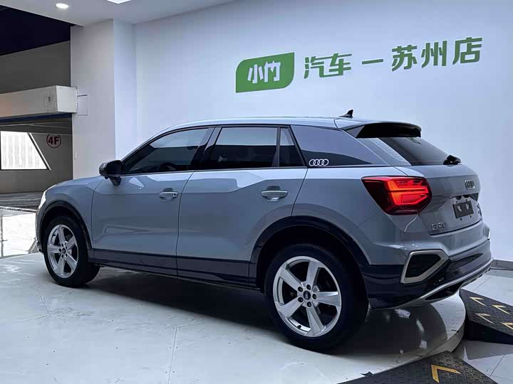 Audi Q2L, 2023 — фото 4 из 9