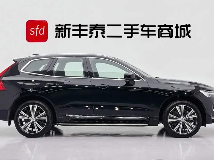 Volvo XC60 Hybrid, 2022 — фото 3 из 9