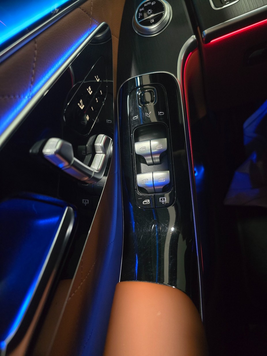 Mercedes-Benz S-Class, 2022 — фото 9 из 12