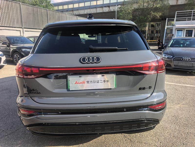 Audi Q6L e-tron, 2025 — фото 4 из 12