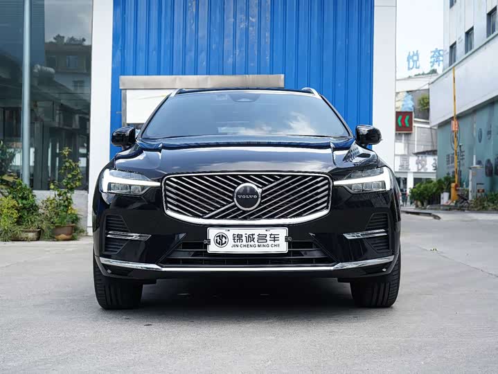 Volvo XC60, 2025 — фото 2 из 9