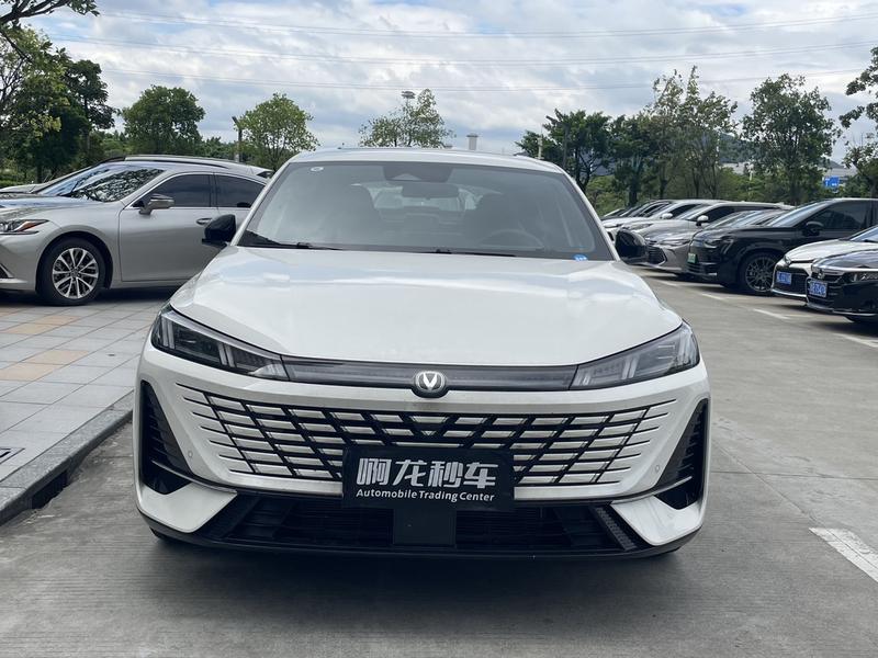 Changan Eado Plus, 2025 — фото 2 из 10