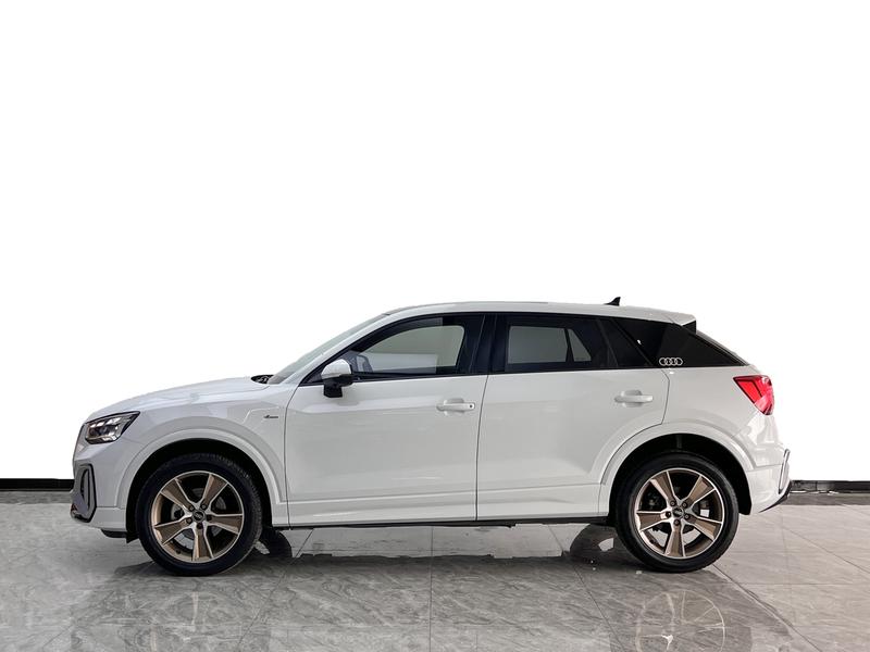 Audi Q2L, 2023 — фото 3 из 12