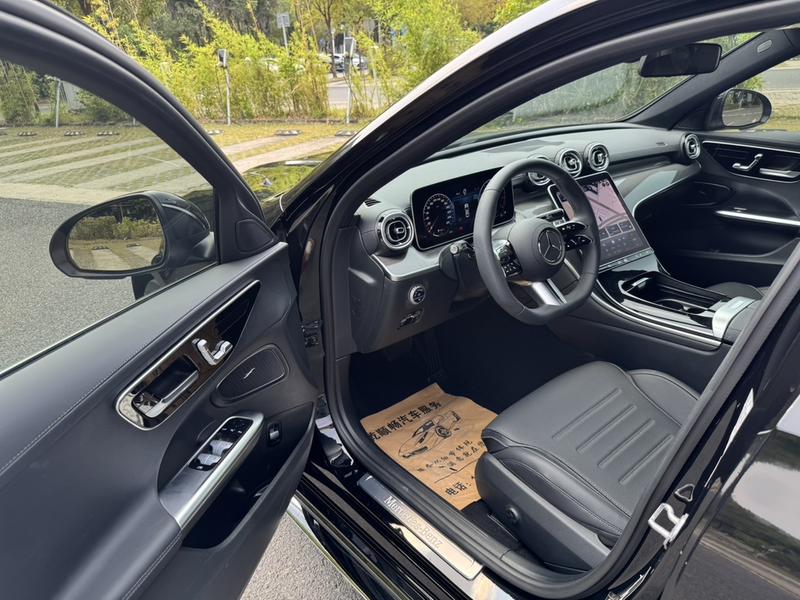 Mercedes-Benz C-Class, 2023 — фото 11 из 12