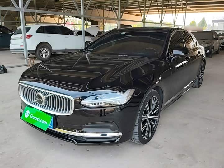 Volvo S90, 2023 — купить в Самаре под ключ