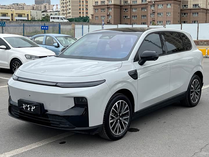 Leapmotor B10, 2024 — купить в Смоленске под ключ