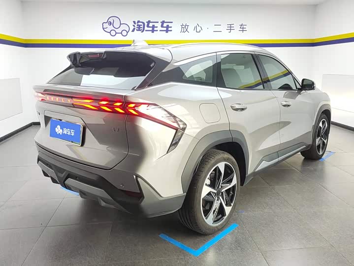 Geely Galaxy L7, 2024 — фото 3 из 9