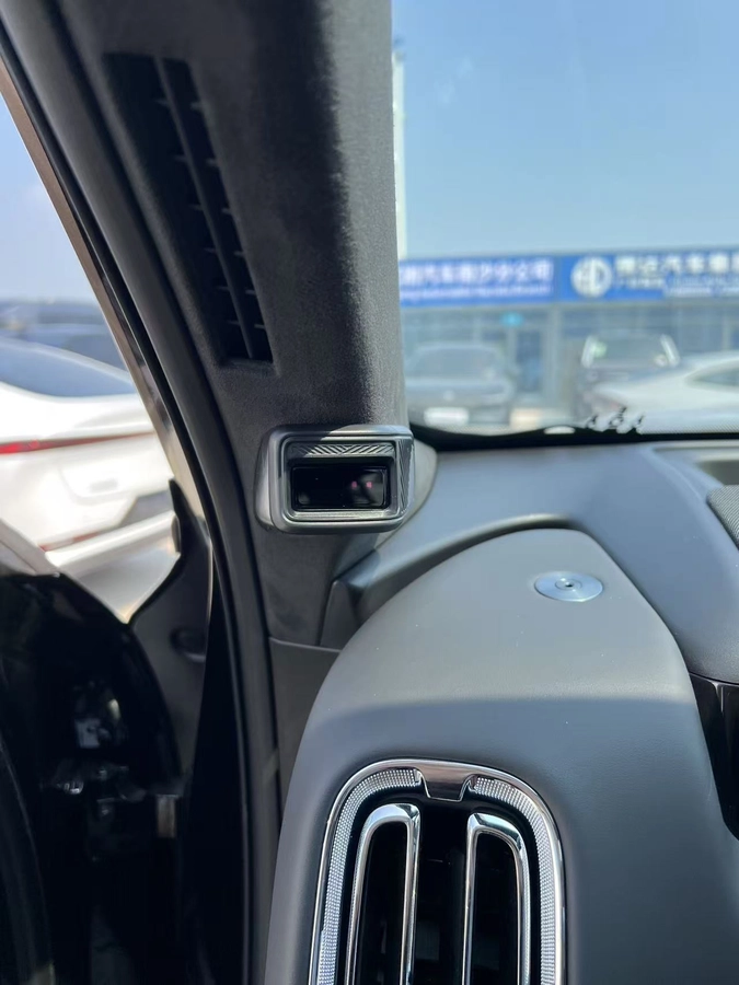 Geely Galaxy M9, 2025 — фото 5 из 12