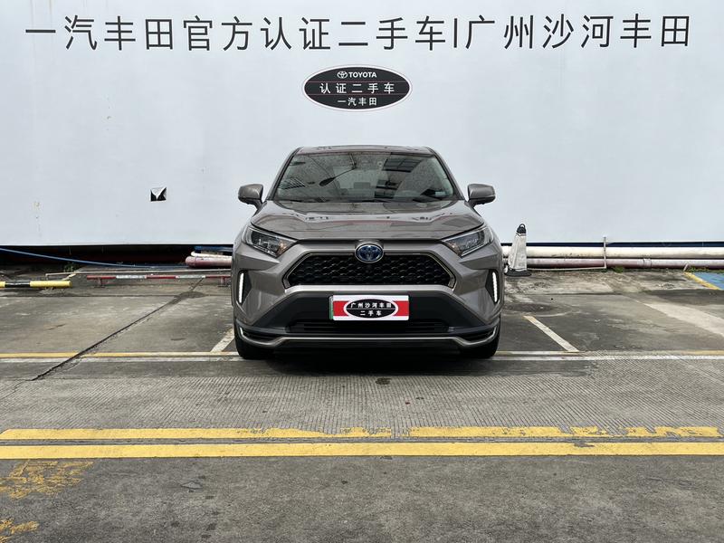 Toyota RAV4 Hybrid, 2021 — фото 2 из 12