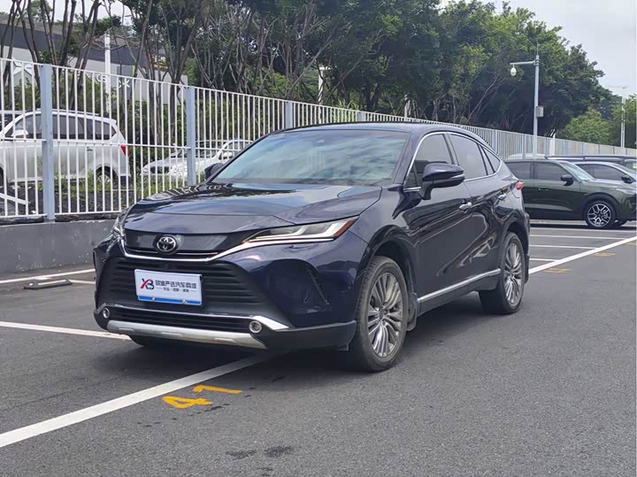 Toyota Harrier, 2022 — купить в Самаре под ключ