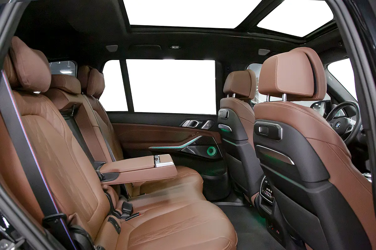 BMW X7, 2025 — фото 5 из 6