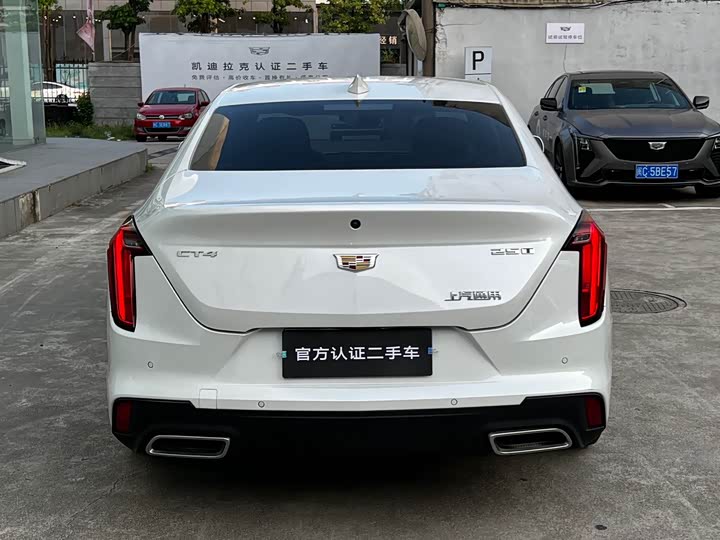 Cadillac CT4, 2023 — фото 5 из 9