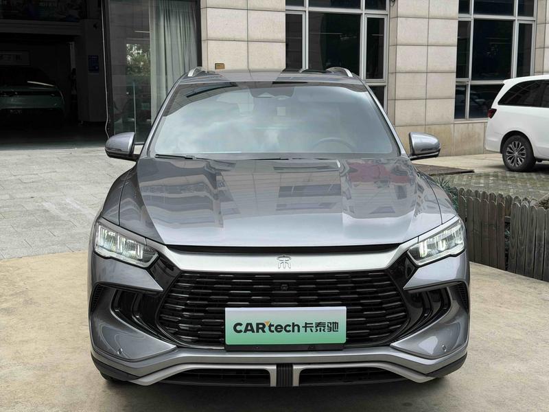 BYD Song Pro Hybrid, 2024 — фото 2 из 11