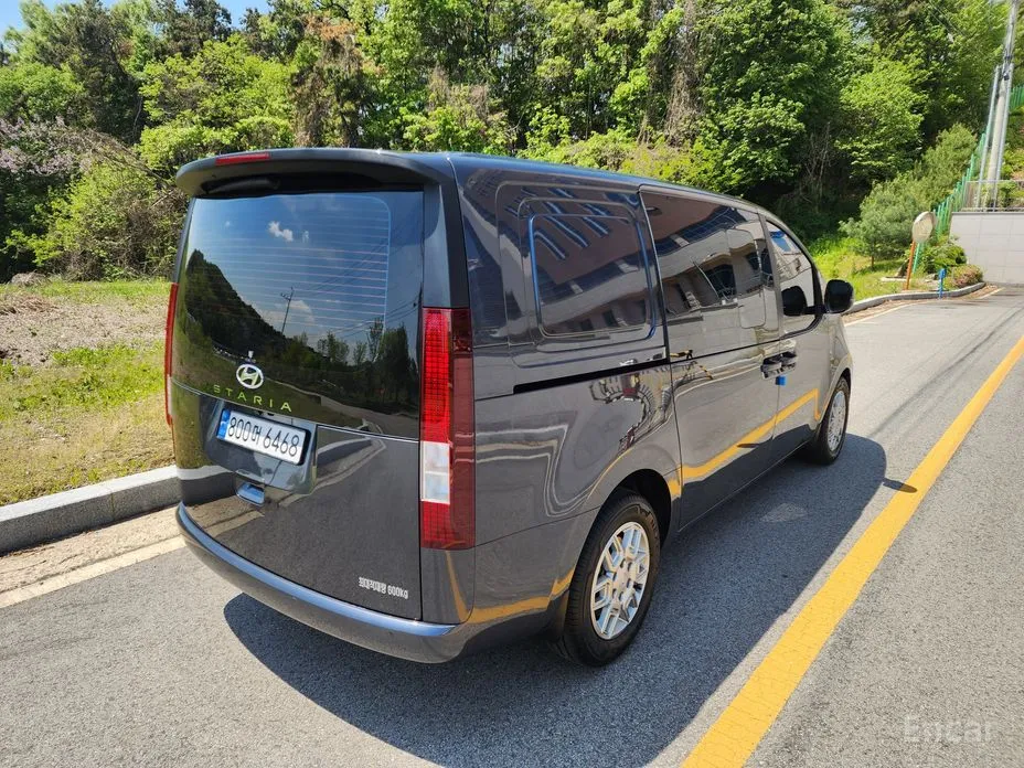 Hyundai Staria, 2022 — фото 7 из 12