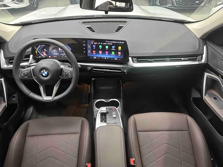 BMW X1, 2023 — фото 2 из 9