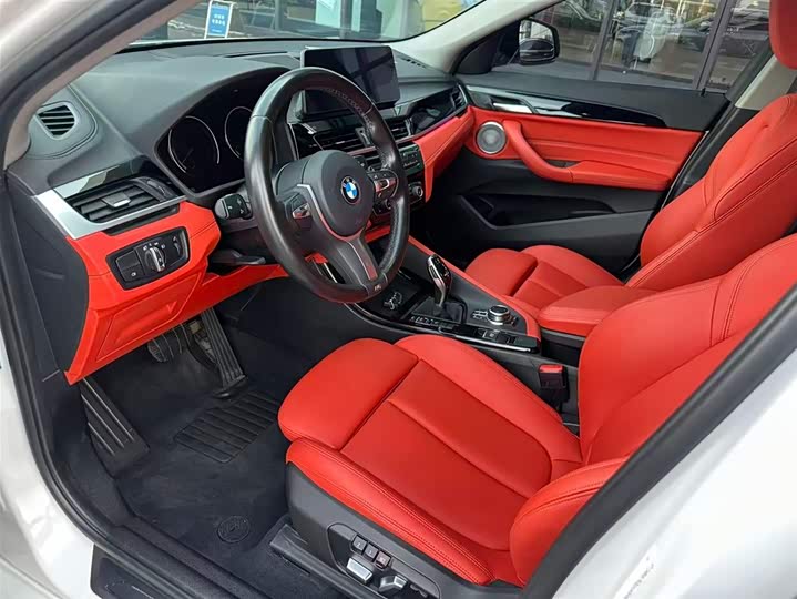 BMW X2, 2022 — фото 7 из 9