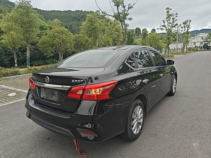 Nissan Sylphy, 2023 — фото 7 из 9