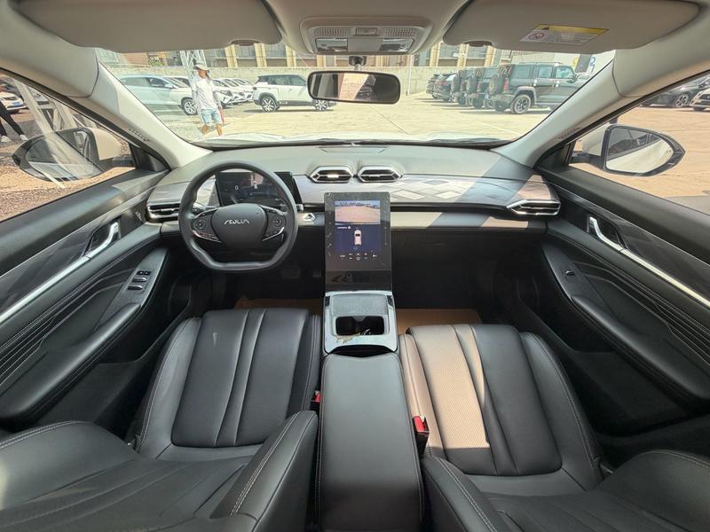 Dongfeng Aeolus Sky EV01, 2024 — фото 7 из 12
