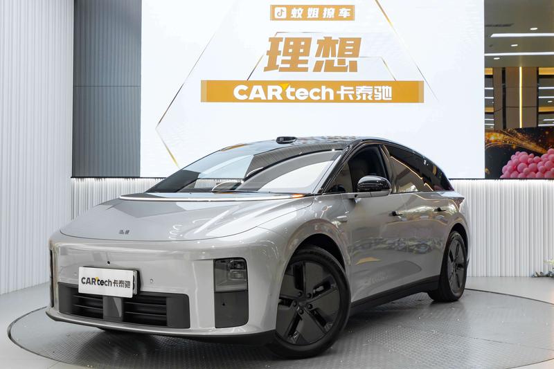 LiXiang i6, 2026 — купить в Санкт-Петербурге под ключ