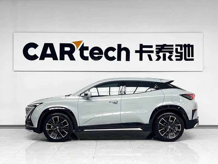 Changan UNI-T, 2023 — фото 3 из 9