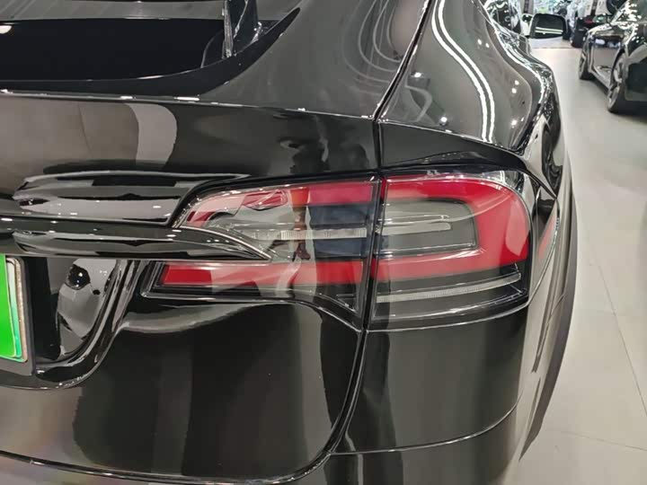Tesla Model X, 2023 — фото 8 из 9