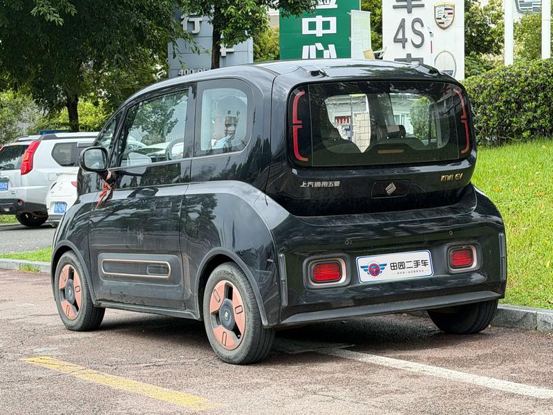 Baojun KiWi EV, 2022 — фото 4 из 9