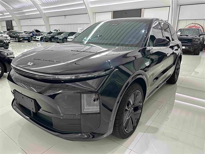 LiXiang L6, 2024 — купить в Казани под ключ