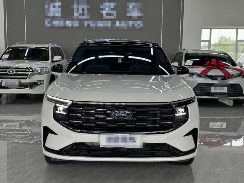 Ford Edge, 2024 — фото 2 из 10