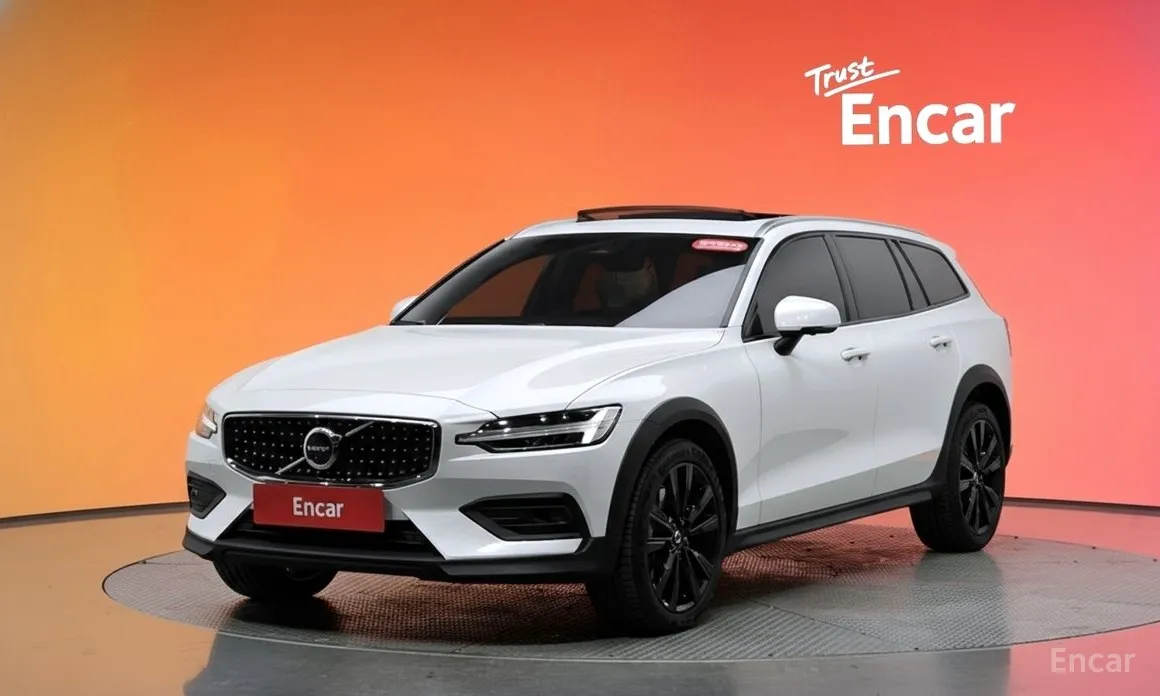 Volvo V60, 2023 — купить в Тольятти под ключ