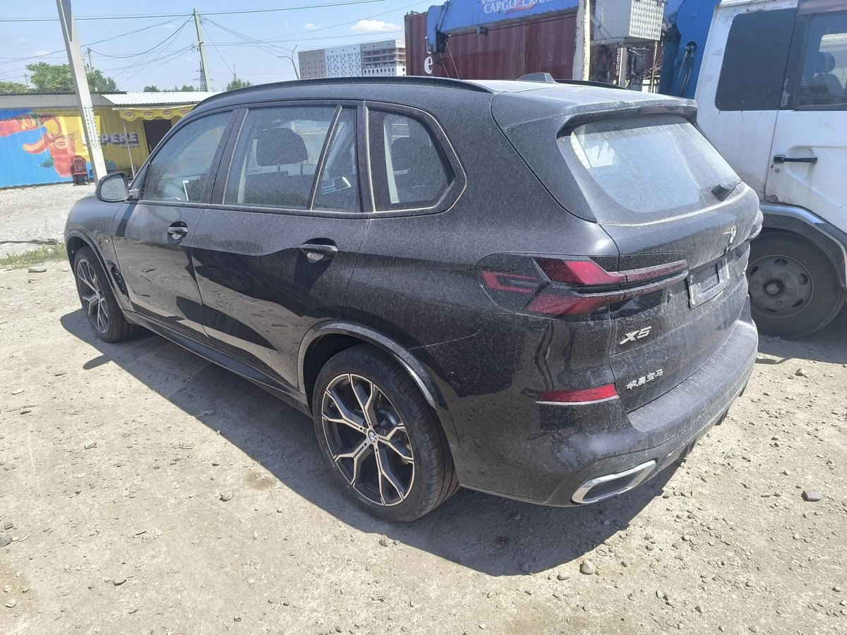 BMW X5, 2026 — фото 3 из 8