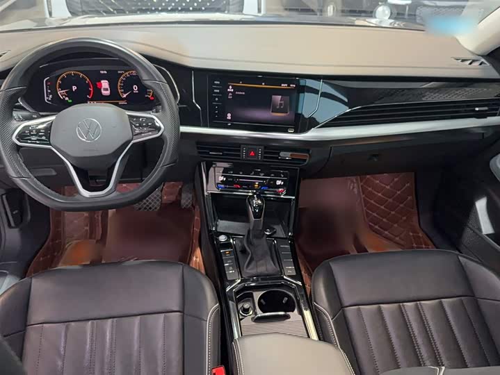 Volkswagen Passat, 2022 — фото 6 из 9