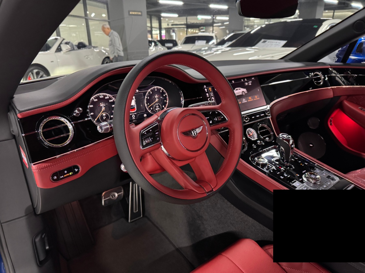 Bentley Continental GT, 2022 — фото 4 из 12