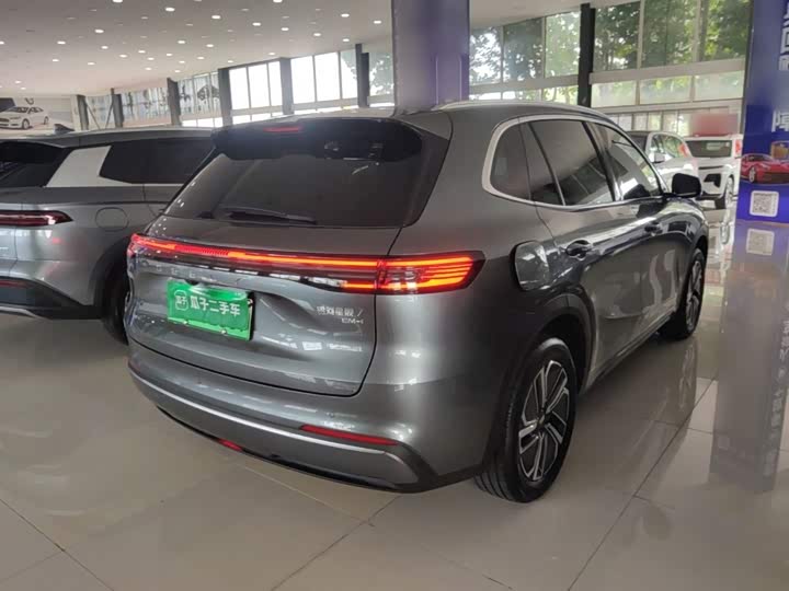 Geely Galaxy Starship 7, 2025 — фото 7 из 9