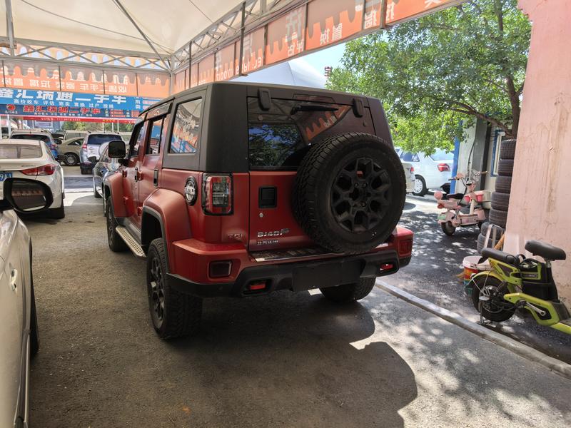 BAIC Beijing BJ40, 2023 — фото 3 из 10