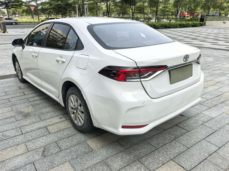 Toyota Corolla, 2023 — фото 5 из 12