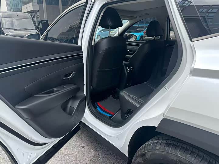 Hyundai Tucson L, 2023 — фото 5 из 9