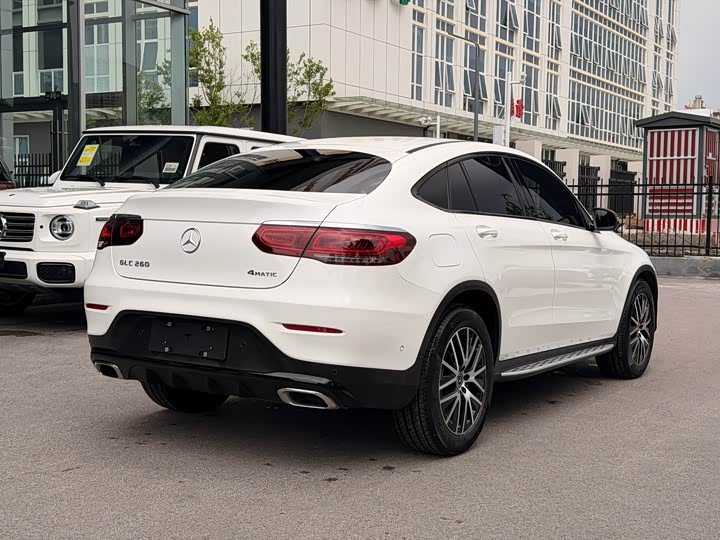 Mercedes-Benz GLC-Class Coupe, 2022 — фото 8 из 9