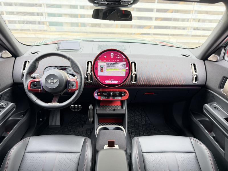Mini Countryman JCW, 2025 — фото 9 из 12